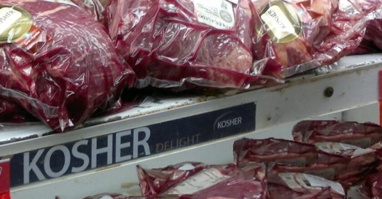 Llegada de equipos kosher eleva la demanda por ganado a faena